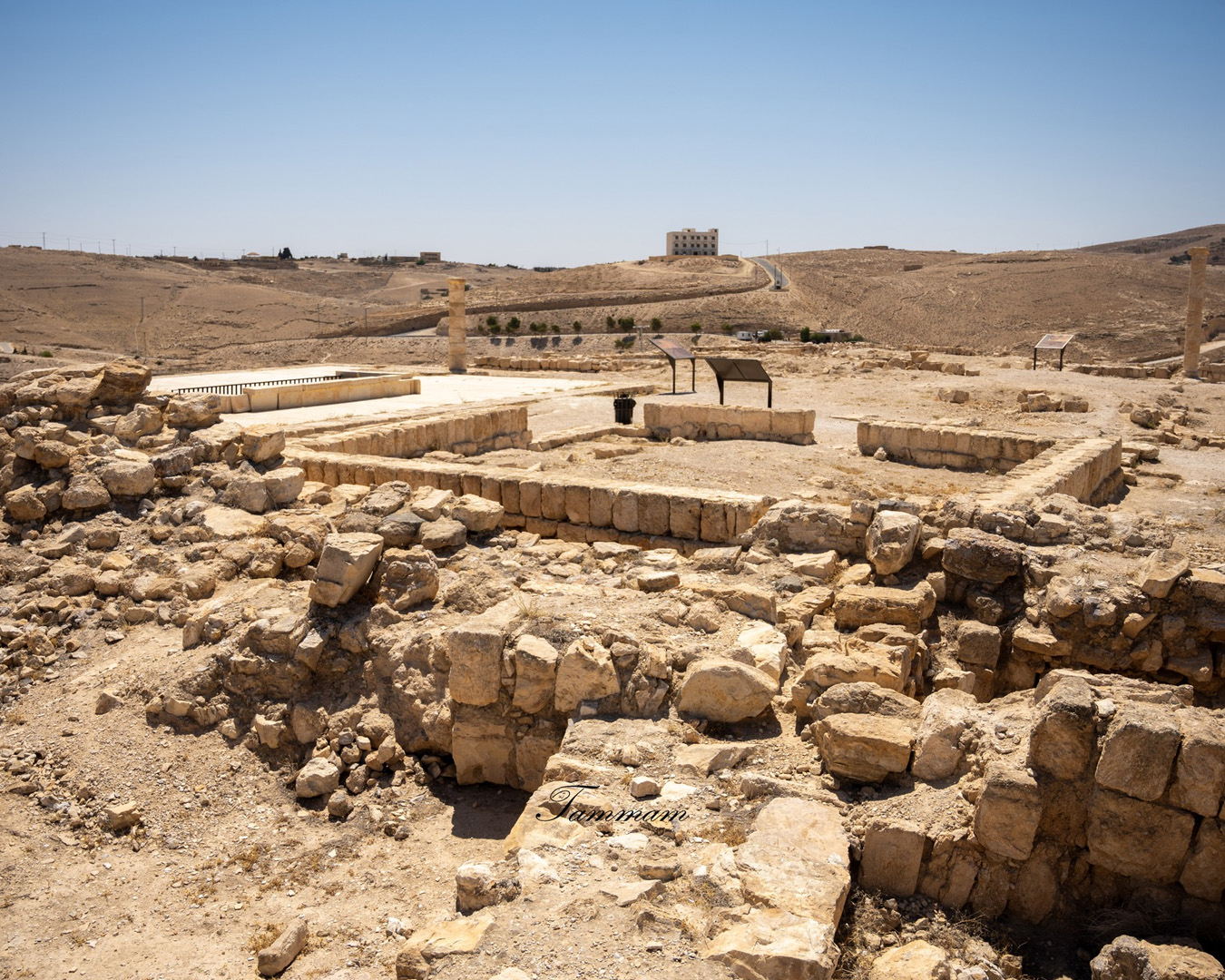 قلعة مكاور 2.jpg